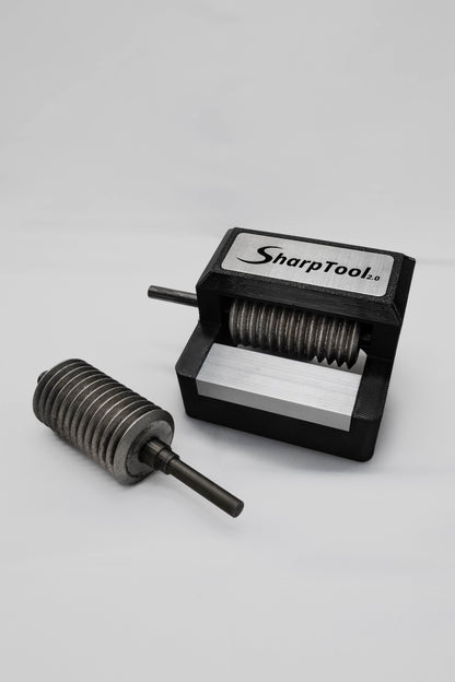 CBN grinding insert with SharpTool 2.0 housing and replacement roller for tool sharpening multitool blades with starlock or fein.